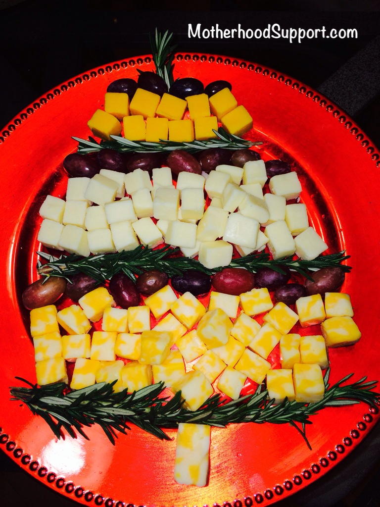 cheesy christmas tree appetizer