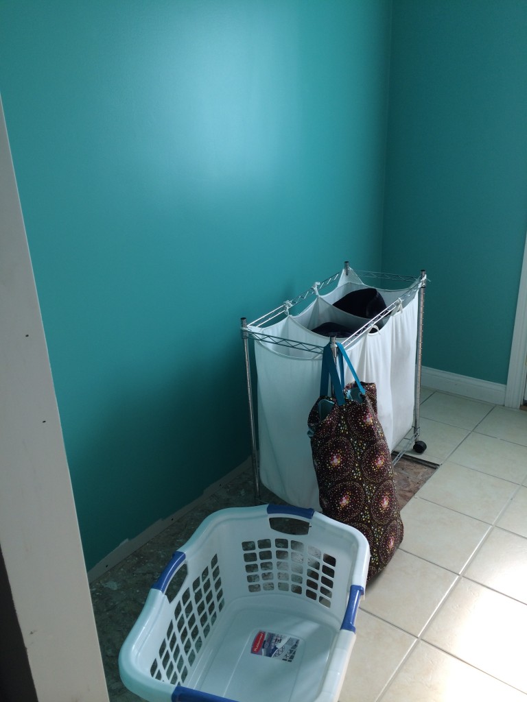 Laundry Room Makeover