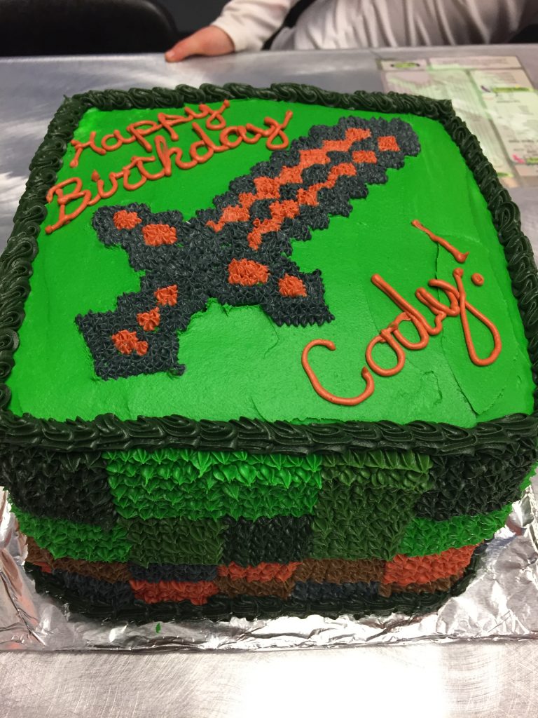 Minecraft Cake 